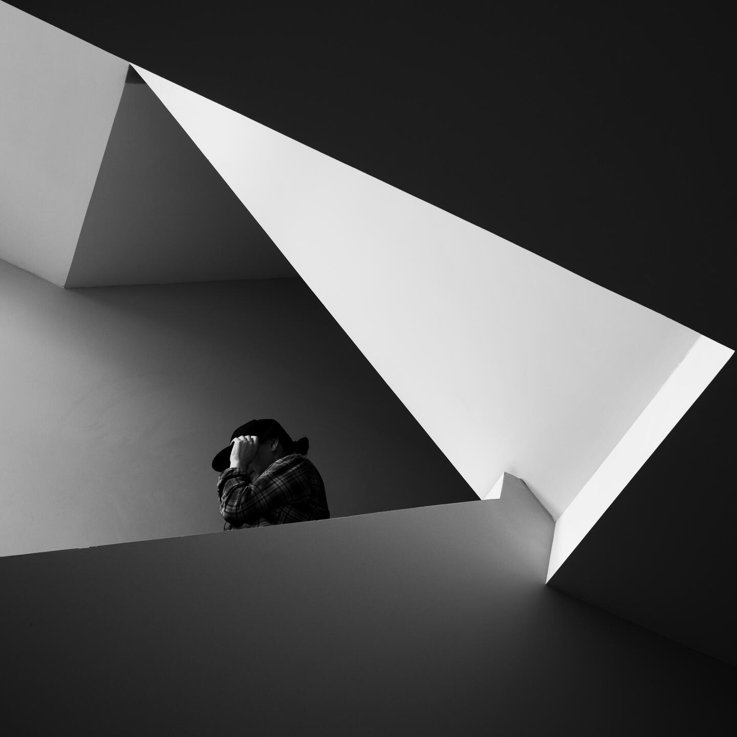 01 01