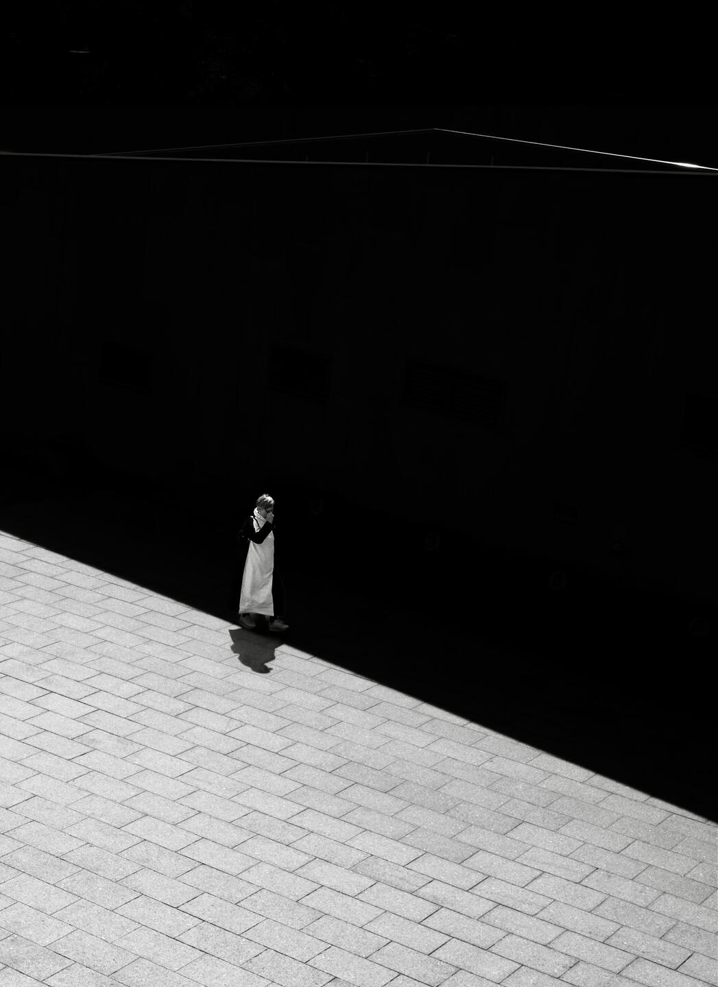 04 04